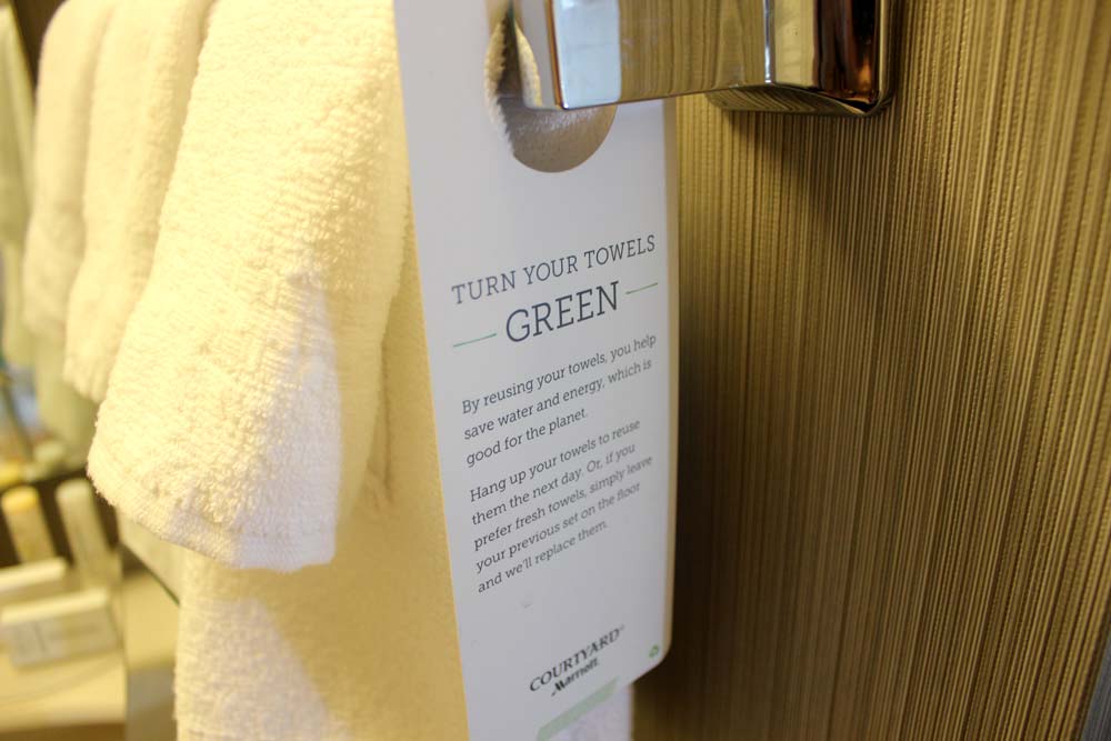 Green towel sign